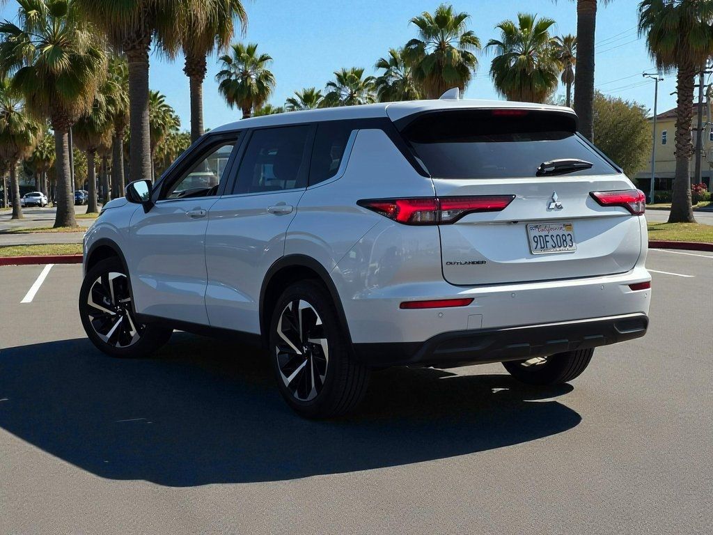 2022 Mitsubishi Outlander ES FWD - 22941798 - 2