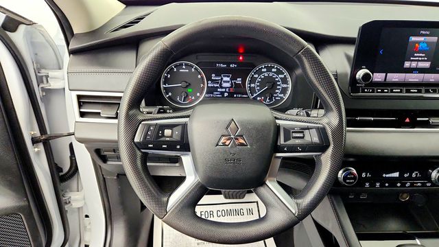 2022 Mitsubishi Outlander ES S-AWC w/ Convenience Package & 20'' Alloy Wheels - 23099956 - 11