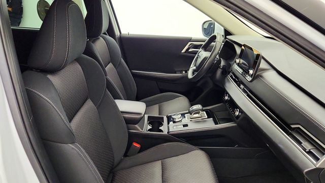 2022 Mitsubishi Outlander ES S-AWC w/ Convenience Package & 20'' Alloy Wheels - 23099956 - 22