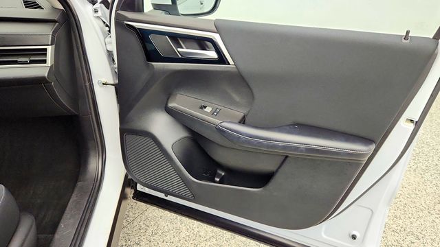 2022 Mitsubishi Outlander ES S-AWC w/ Convenience Package & 20'' Alloy Wheels - 23099956 - 24