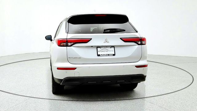2022 Mitsubishi Outlander ES S-AWC w/ Convenience Package & 20'' Alloy Wheels - 23099956 - 5