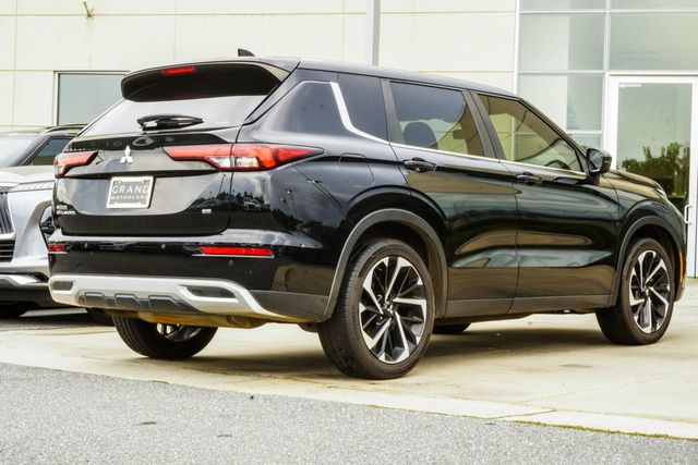 2022 Mitsubishi Outlander SE - 23057443 - 11