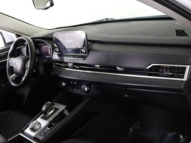 2022 Mitsubishi Outlander SEL - 23034550 - 29