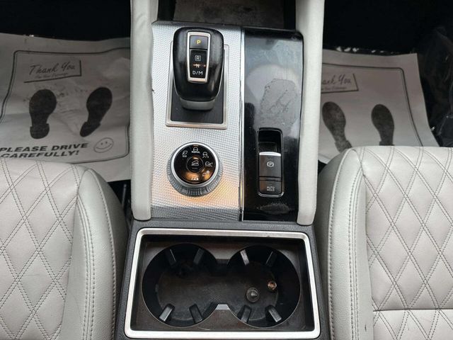 2022 Mitsubishi Outlander SEL AWD 4dr SUV - 23000575 - 19