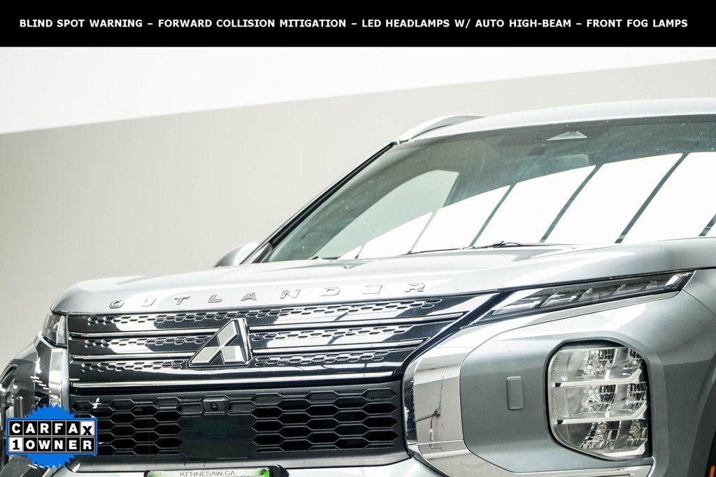 2022 Mitsubishi Outlander SEL S-AWC photo 2