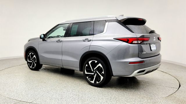 2022 Mitsubishi Outlander SEL S-AWC w/ Power Panoramic Sunroof, Bose Premium Sound & HUD - 23002134 - 6