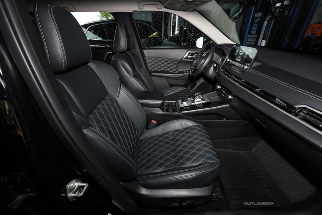 2022 MITSUBISHI OUTLANDER SEL Special Edition FWD - 23090184 - 11