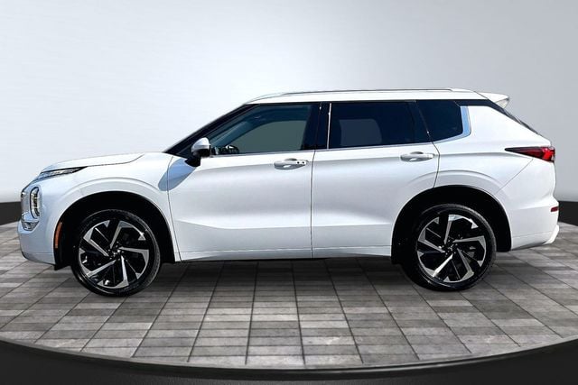2022 Mitsubishi Outlander SEL Special Edition S-AWC - 23026487 - 3