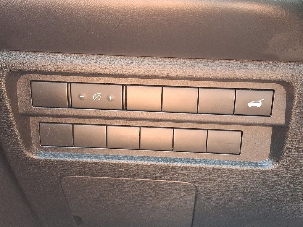 2022 Mitsubishi Outlander SE S-AWC photo 28