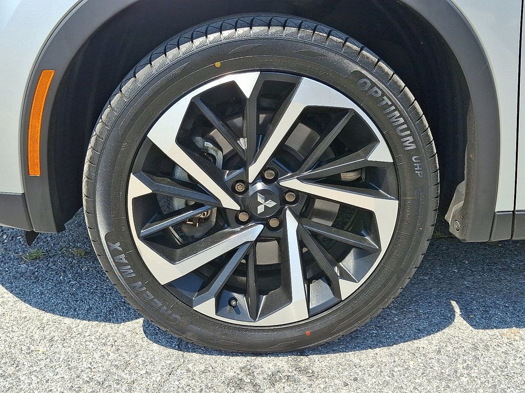 2022 Mitsubishi Outlander SE S-AWC photo 8
