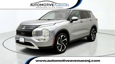 2022 Mitsubishi Outlander - JA4J4UA84NZ012783