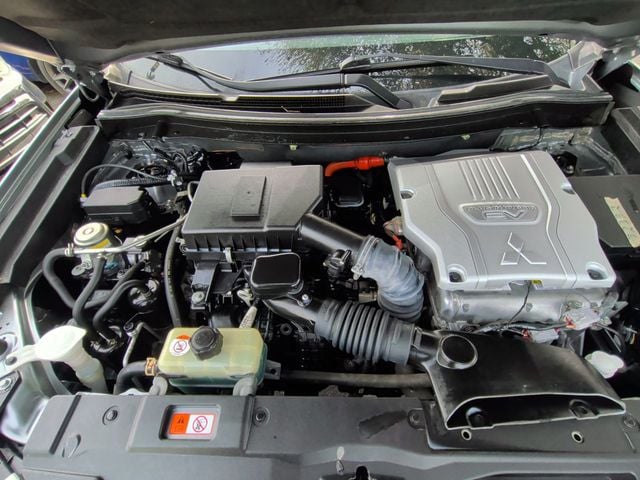 2022 Mitsubishi Outlander PHEV SEL S-AWC - 22997721 - 10