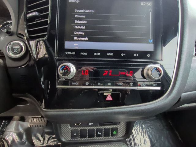 2022 Mitsubishi Outlander PHEV SEL S-AWC - 22997721 - 19