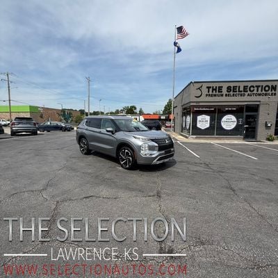 2022 Mitsubishi Outlander PHEV