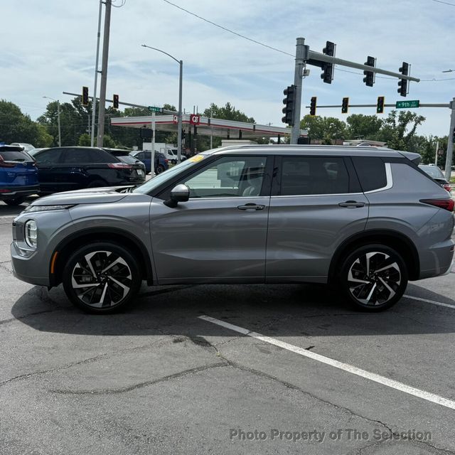 2022 Mitsubishi Outlander PHEV SEL S-AWC W/NAVIAGTION, LEATHER, APPLE CARPLAY - 23045515 - 9