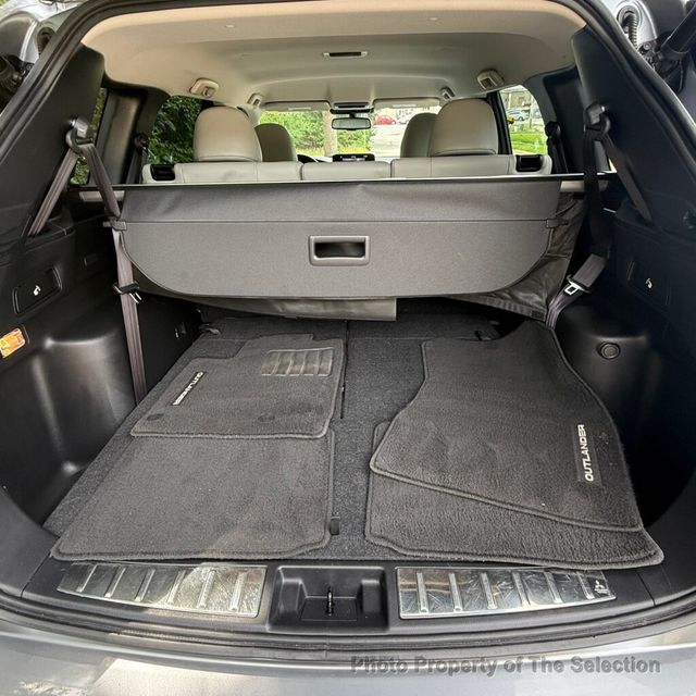 2022 Mitsubishi Outlander PHEV SEL S-AWC W/NAVIAGTION, LEATHER, APPLE CARPLAY - 23045515 - 42