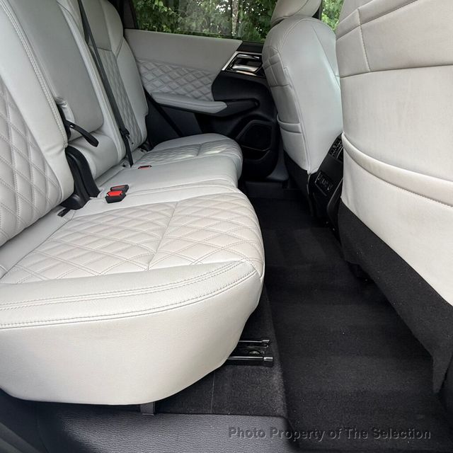 2022 Mitsubishi Outlander PHEV SEL S-AWC W/NAVIAGTION, LEATHER, APPLE CARPLAY - 23045515 - 45