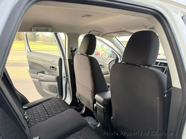 2022 Mitsubishi Rvr 41217 KMS! ONE OWNER! CERTIFIED! - 23016090 - 17