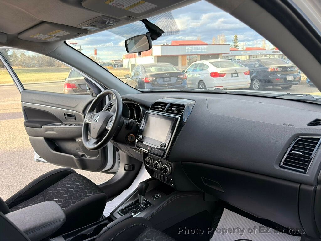 2022 Mitsubishi Rvr 41217 KMS! ONE OWNER! CERTIFIED! - 23016090 - 19