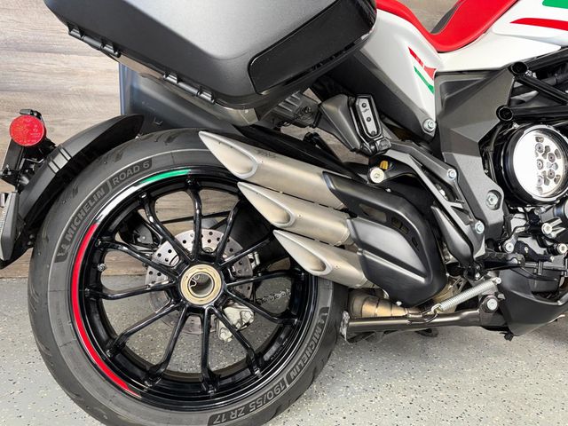 2022 MV Agusta Turismo Veloce RC SCS One Owner! - 22990351 - 6