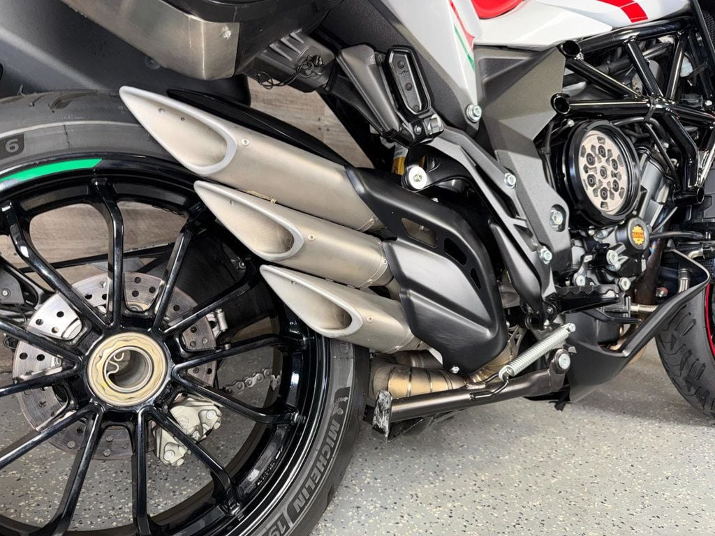 2022 MV Agusta Turismo Veloce RC SCS One Owner! - 22990351 - 7