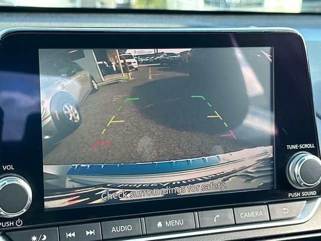 2022 Nissan Altima 2.0 SR Sedan - 23039210 - 18