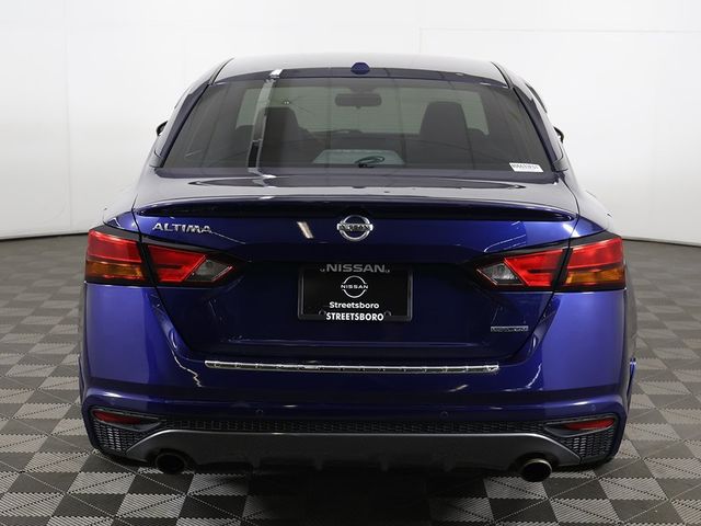 2022 Nissan Altima 2.0 SR Sedan - 22913812 - 10