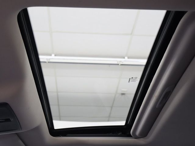 2022 Nissan Altima 2.0 SR Sedan - 22913812 - 18