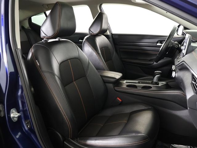 2022 Nissan Altima 2.0 SR Sedan - 22913812 - 30