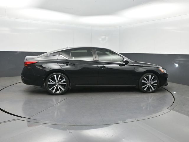 2022 Nissan Altima 2.0 SR Sedan - 22993510 - 30