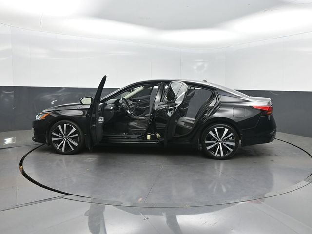 2022 Nissan Altima 2.0 SR Sedan - 22993510 - 36