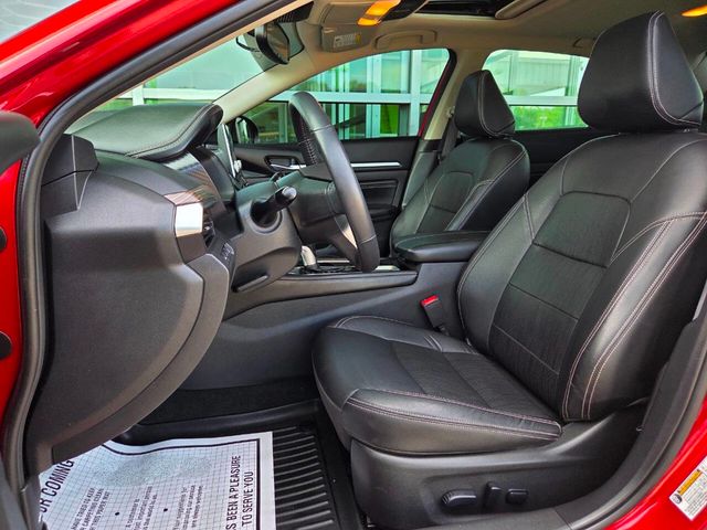 2022 Nissan Altima 2.5 Platinum AWD Sedan - 22876333 - 13