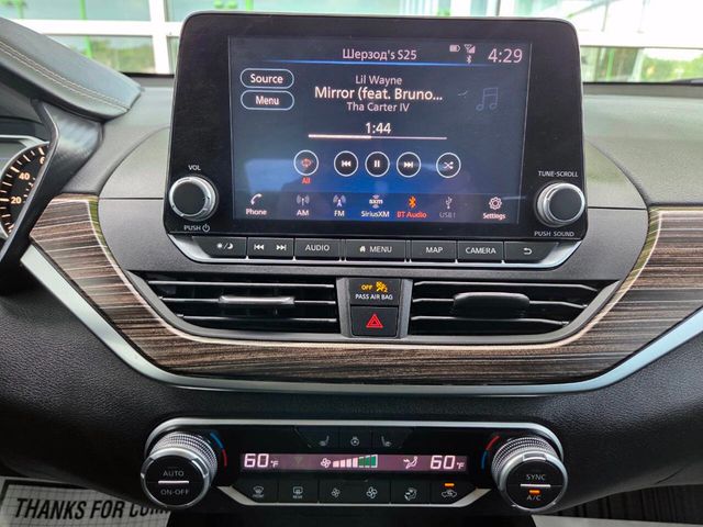 2022 Nissan Altima 2.5 Platinum AWD Sedan - 22876333 - 33