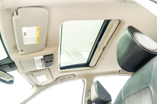 2022 Nissan Altima 2.5 Platinum AWD Sedan - 22992409 - 33