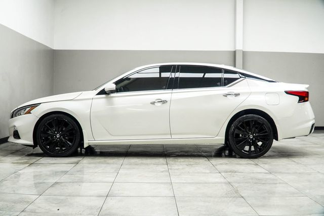2022 Nissan Altima 2.5 Platinum AWD Sedan - 22992409 - 8