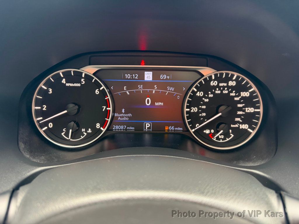 2022 Nissan Altima 2.5 SL Sedan - 23034713 - 21