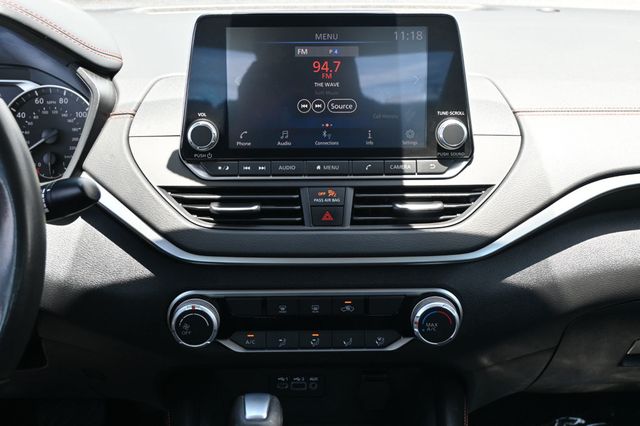 2022 Nissan Altima 2.5 SR Sedan - 23055025 - 13