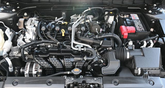 2022 Nissan Altima 2.5 SR Sedan - 23055025 - 20