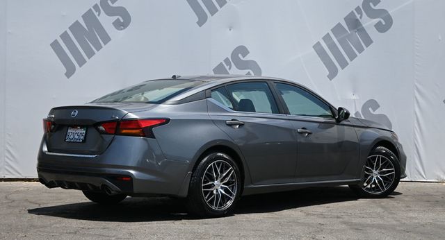 2022 Nissan Altima 2.5 SR Sedan - 23055025 - 4