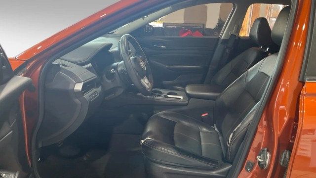 2022 Nissan Altima 2.5 SR Sedan - 23001183 - 9