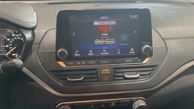 2022 Nissan Altima 2.5 SR Sedan - 23001183 - 16