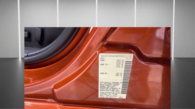 2022 Nissan Altima 2.5 SR Sedan - 23001183 - 18