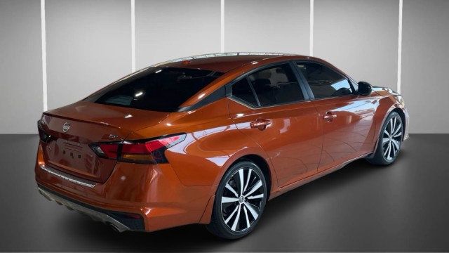 2022 Nissan Altima 2.5 SR Sedan - 23001183 - 5