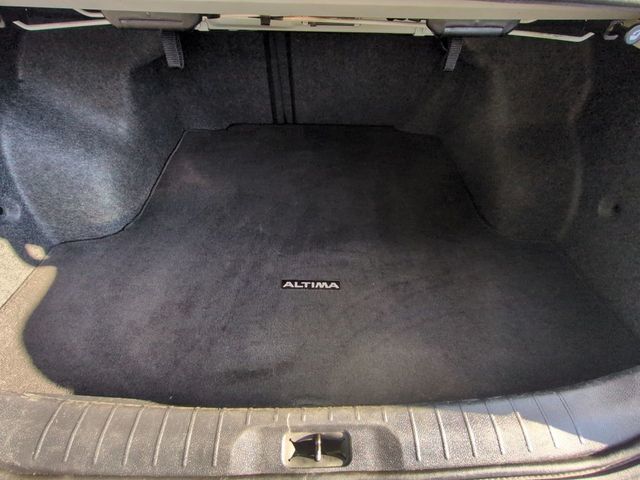 2022 Nissan Altima 2.5 SR Sedan - 22953617 - 21