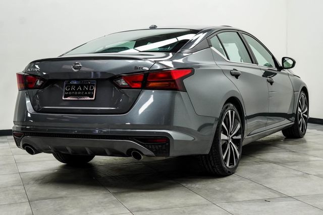 2022 Nissan Altima 2.5 SR Sedan - 22972543 - 11