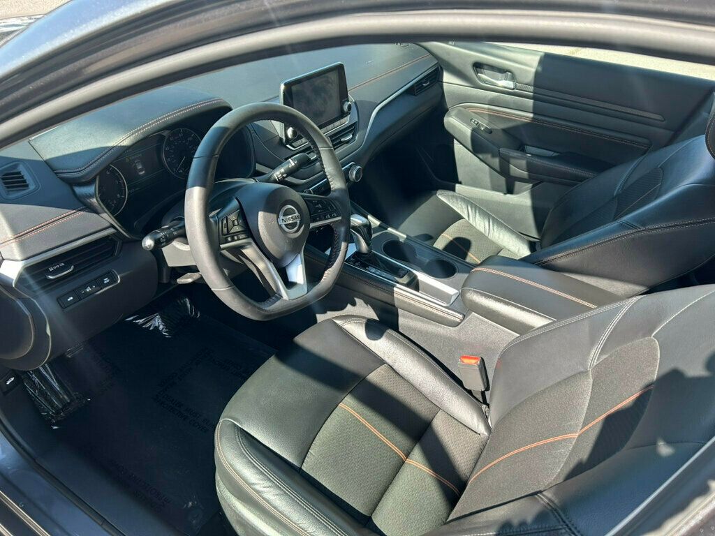 2022 Nissan Altima 2.5 SR Sedan - 22935893 - 10