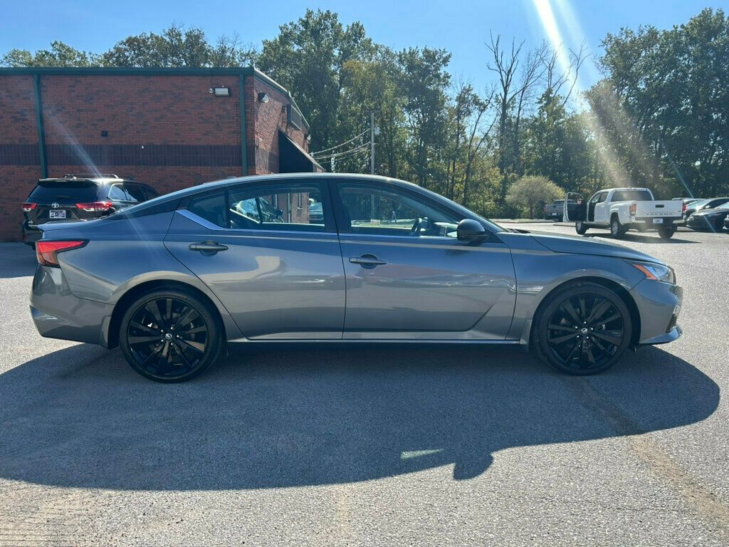 2022 Nissan Altima 2.5 SR Sedan - 22935893 - 3
