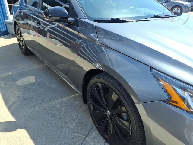 2022 Nissan Altima 2.5 SR Sedan - 23078274 - 16