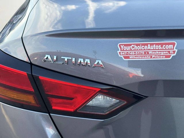 2022 Nissan Altima 2.5 SR Sedan - 23036773 - 35