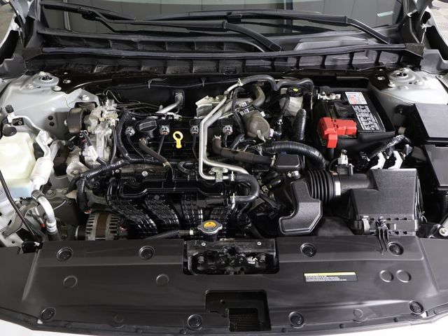 2022 Nissan Altima 2.5 SR Sedan - 23081502 - 16